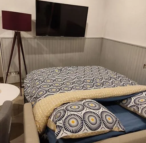 아파트 : Grand Cosy Avec Cour Privative 보르도